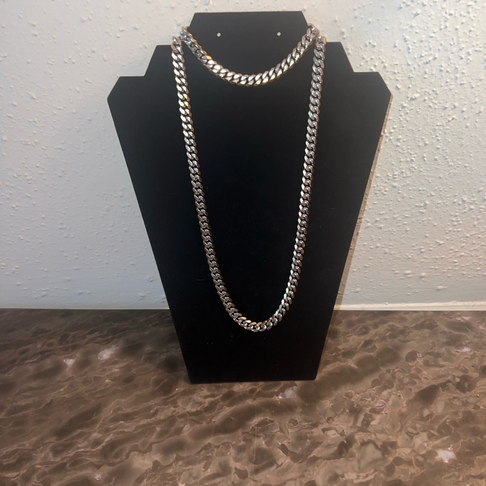 Two-tone Cuban Necklace and Bracelet Bundle - Stainless Steel and 18k gold edges